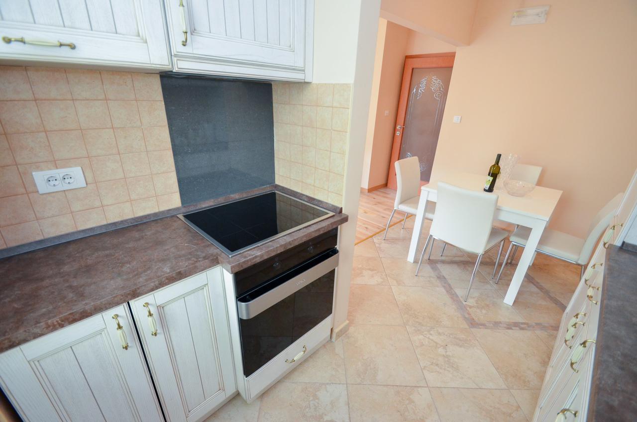 Central Apartment Kotor Dış mekan fotoğraf