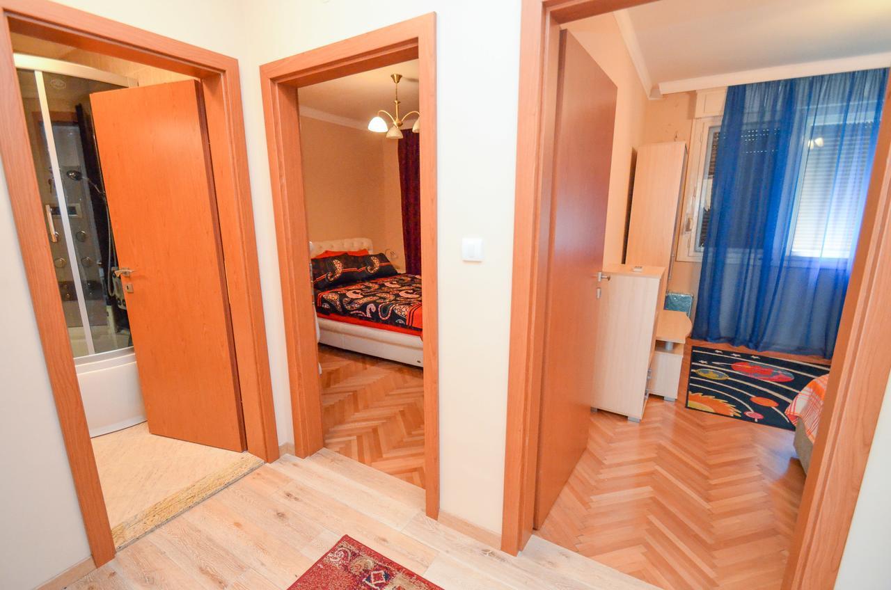 Central Apartment Kotor Dış mekan fotoğraf