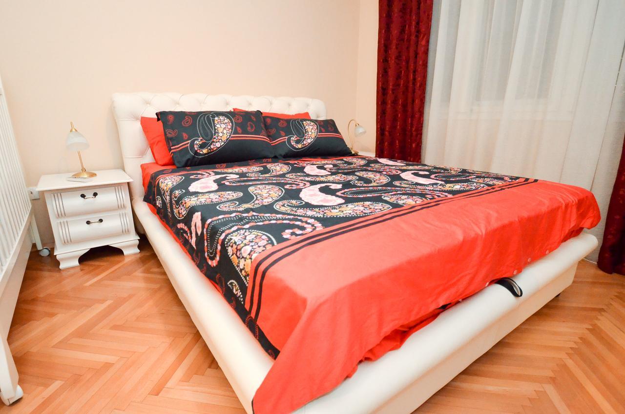 Central Apartment Kotor Dış mekan fotoğraf